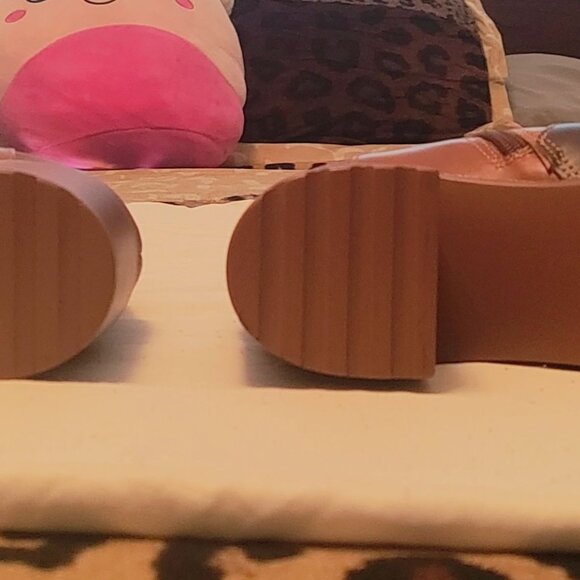 Steve Madden Booties - Picture 3 of 3